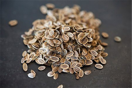 simsearch:6102-08388207,k - Seeds of dill, Sweden. Foto de stock - Sin royalties Premium, Código: 6102-03905717