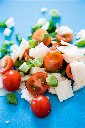 pasta nobody - Elevated view of salad Stock Photo - Premium Royalty-Free, Code: 6102-05802563