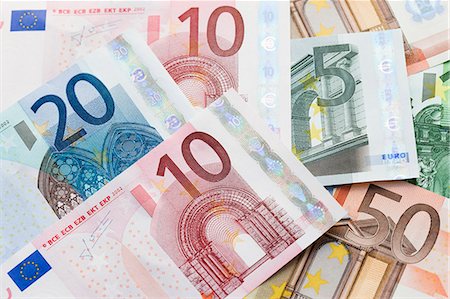 Heap of euro notes Stock Photo - Premium Royalty-Free, Code: 6102-06337003