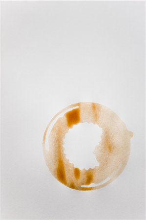 simsearch:6102-06337100,k - High angle view of coffee stains on table Foto de stock - Sin royalties Premium, Código: 6102-06337100