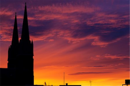 simsearch:6102-08994822,k - Silhouette of church towers at sunset Stock Photo - Premium Royalty-Free, Code: 6102-06471244