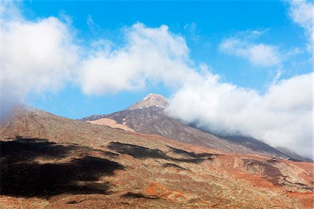 Volcanic landscape Photographie de stock - Premium Libres de Droits, Code: 6102-06777646