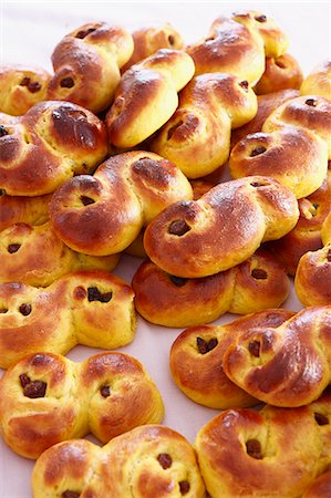 Saffron rolls Stockbilder - Premium RF Lizenzfrei, Bildnummer: 6102-06965645