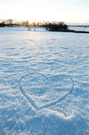 Hart drawn on snow, Sweden Stock Photo - Premium Royalty-Free, Code: 6102-07282604