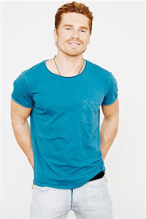 fond blanc - Portrait of young man Photographie de stock - Premium Libres de Droits, Code: 6102-07455829