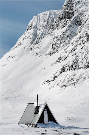 Hut in mountains, Kungsleden, Lapland, Sweden Stock Photo - Premium Royalty-Free, Code: 6102-07602753