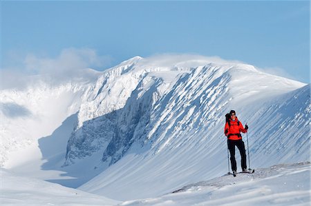 Woman skiing, Kebnekaise, Lapland, Sweden Foto de stock - Sin royalties Premium, Código: 6102-07602804