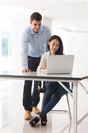 document - People in office Stock Photo - Premium Royalty-Free, Code: 6102-07768907