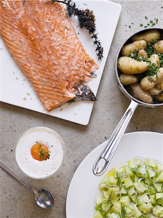 salmon salad top view - Salmon and new potatoes Stock Photo - Premium Royalty-Free, Code: 6102-07842882