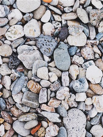 pierre - Stones on beach, close-up Photographie de stock - Premium Libres de Droits, Code: 6102-07843410