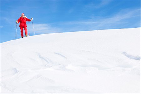 simsearch:6102-08063071,k - Woman skiing Foto de stock - Sin royalties Premium, Código: 6102-08063073