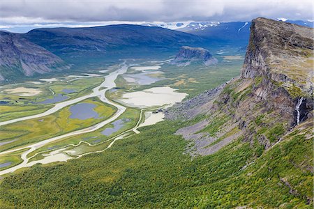 Aerial view of river Stock Photo - Premium Royalty-Free, Code: 6102-08000647