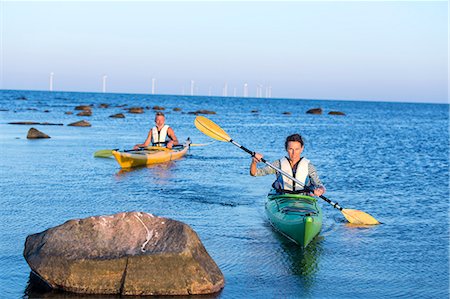 Man and woman kayaking Foto de stock - Sin royalties Premium, Código: 6102-08000906