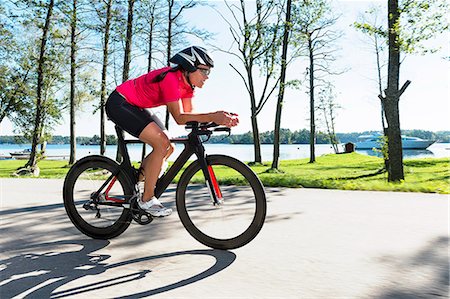 exercise pov - Woman cycling Stock Photo - Premium Royalty-Free, Code: 6102-08168735