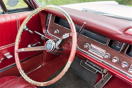 pictures old car dashboard - Interior of vintage car Stock Photo - Premium Royalty-Free, Code: 6102-08168842