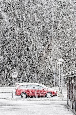 snowing - Car on road at winter Stock Photo - Premium Royalty-Free, Code: 6102-08120213