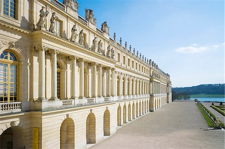 palace - View of old palace Foto de stock - Sin royalties Premium, Código: 6102-08271074