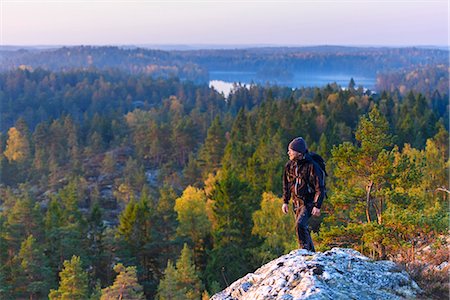 simsearch:862-08091557,k - Man hiking Stockbilder - Premium RF Lizenzfrei, Bildnummer: 6102-08271151