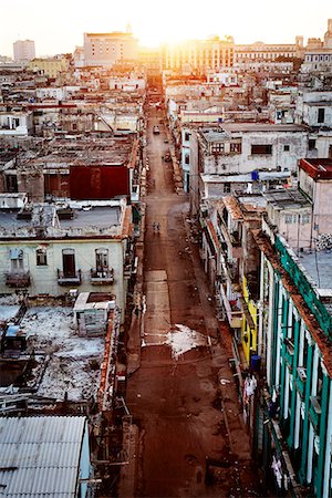 street suburb - City street at dusk Photographie de stock - Premium Libres de Droits, Code: 6102-08384261