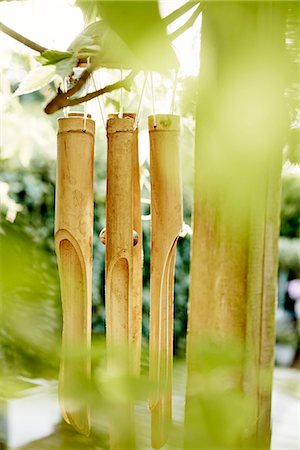 sonnette (de porte) - Wooden wind chime Photographie de stock - Premium Libres de Droits, Code: 6102-08384379