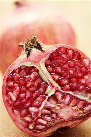 sección transversal - Pomegranate, close-up Foto de stock - Sin royalties Premium, Código: 6102-08388349