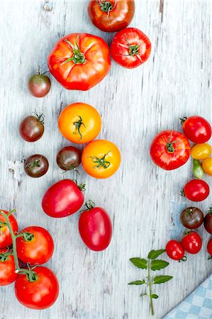 simsearch:6102-06777743,k - Various tomatoes Photographie de stock - Premium Libres de Droits, Code: 6102-08388325