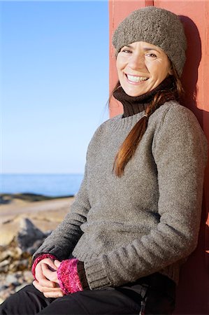 simsearch:6102-08329857,k - Portrait of smiling woman Stock Photo - Premium Royalty-Free, Code: 6102-08329882
