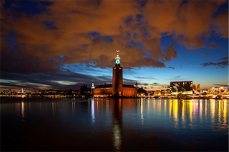 stockholm city hall - Stockholm City Hall at dusk, Sweden Stock Photo - Premium Royalty-Free, Code: 6102-08566876