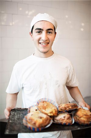 pastelera - Baker working in bakery Foto de stock - Sin royalties Premium, Código: 6102-08520988