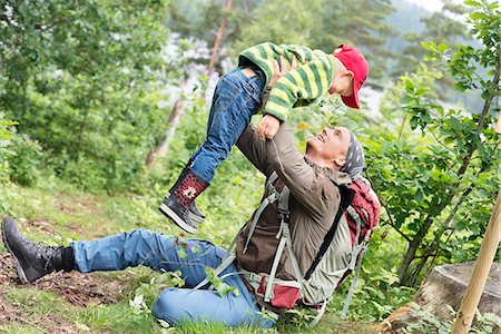 Father playing with son Stock Photo - Premium Royalty-Free, Code: 6102-08520926