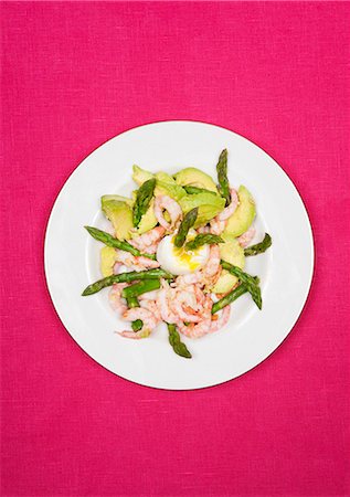 simsearch:6102-08521104,k - Prawns with avocado and asparagus Stock Photo - Premium Royalty-Free, Code: 6102-08521106