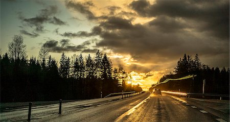 Country road at sunset Photographie de stock - Premium Libres de Droits, Code: 6102-08642022