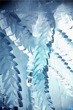 Sculptured ice Fotografie stock - Premium Royalty-Free, Codice: 6102-08642030