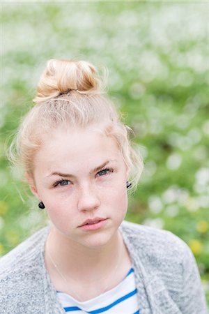 simsearch:6102-08683485,k - Portrait of serious young woman Stock Photo - Premium Royalty-Free, Code: 6102-08683177