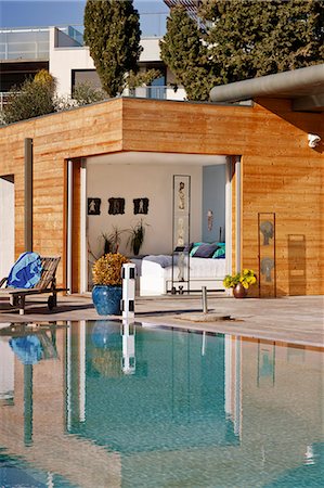 pool on building terrace - Swimming pool near modern house Stock Photo - Premium Royalty-Free, Code: 6102-08746633