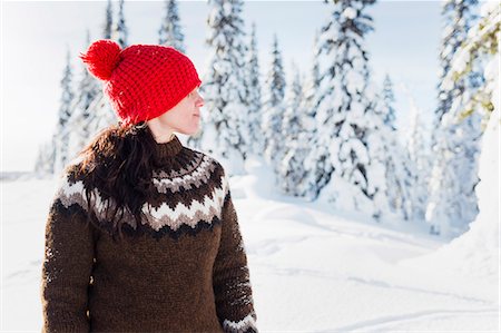 portrait outdoors woman - Woman looking away Stock Photo - Premium Royalty-Free, Code: 6102-08746985