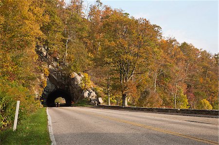 Car driving through tunnel Stock Photo - Premium Royalty-Free, Code: 6102-08760197