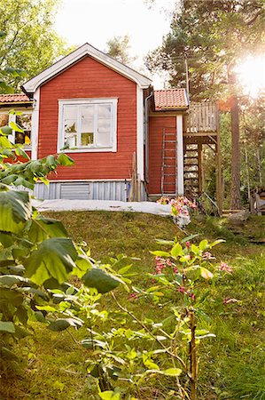 Red wooden house, Sweden Stock Photo - Premium Royalty-Free, Code: 6102-08760908