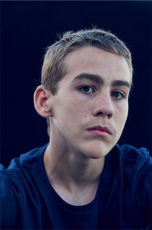 simsearch:6102-08942535,k - Portrait of teenage boy Stock Photo - Premium Royalty-Free, Code: 6102-08858551