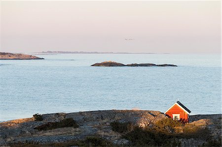 simsearch:6102-08278713,k - Wooden building at sea Stock Photo - Premium Royalty-Free, Code: 6102-08885680