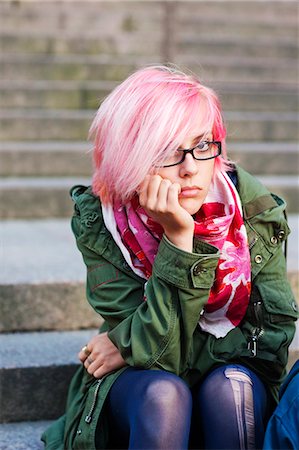 simsearch:6102-08001210,k - Portrait of a young woman, Sweden. Photographie de stock - Premium Libres de Droits, Code: 6102-08800659