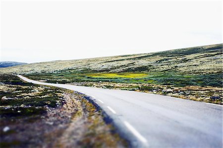 rondane national park - View of country road Photographie de stock - Premium Libres de Droits, Code: 6102-08951719