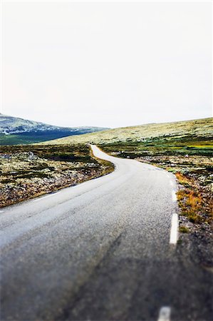 rondane national park - View of country road Stock Photo - Premium Royalty-Free, Code: 6102-08951734