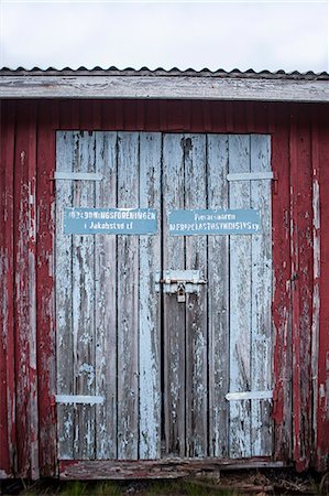 Wooden door Stock Photo - Premium Royalty-Free, Code: 6102-08994792