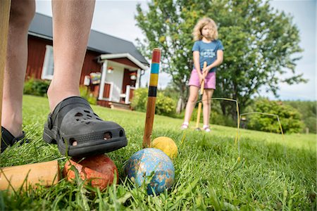 Playing croquet Stock Photo - Premium Royalty-Free, Code: 6102-08995464