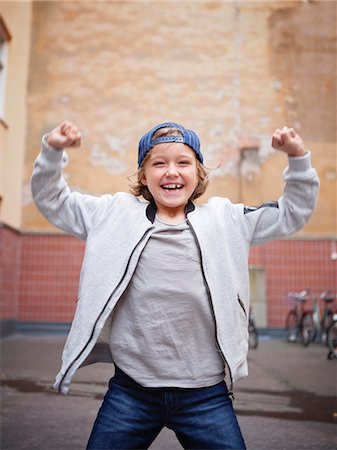 Portrait of happy boy Stock Photo - Premium Royalty-Free, Code: 6102-08996112