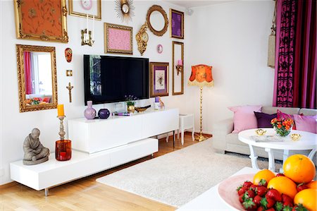 elegant tv room - Elegant living room interior Foto de stock - Sin royalties Premium, Código: 6102-08996241