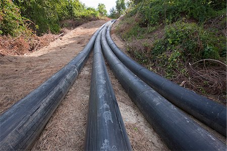 Wastewater pipeline at a water treatment plant Foto de stock - Sin royalties Premium, Código: 6105-05396541