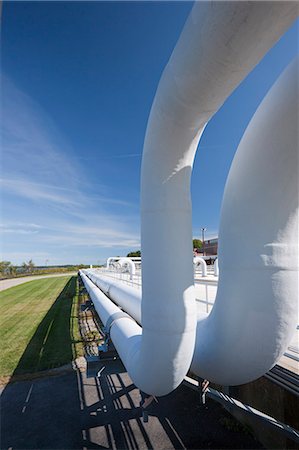 portland, maine - Pipeline contrôle odeur à une station d'épuration Photographie de stock - Premium Libres de Droits, Code: 6105-05396551