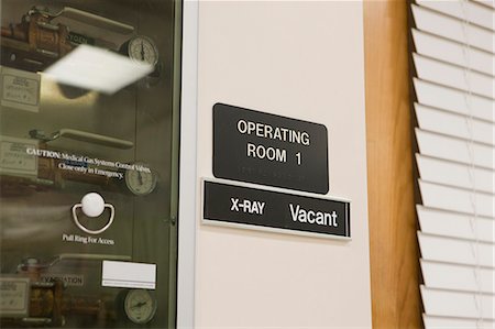 Operating room and X-Ray signs Stock Photo - Premium Royalty-Free, Code: 6105-05396718